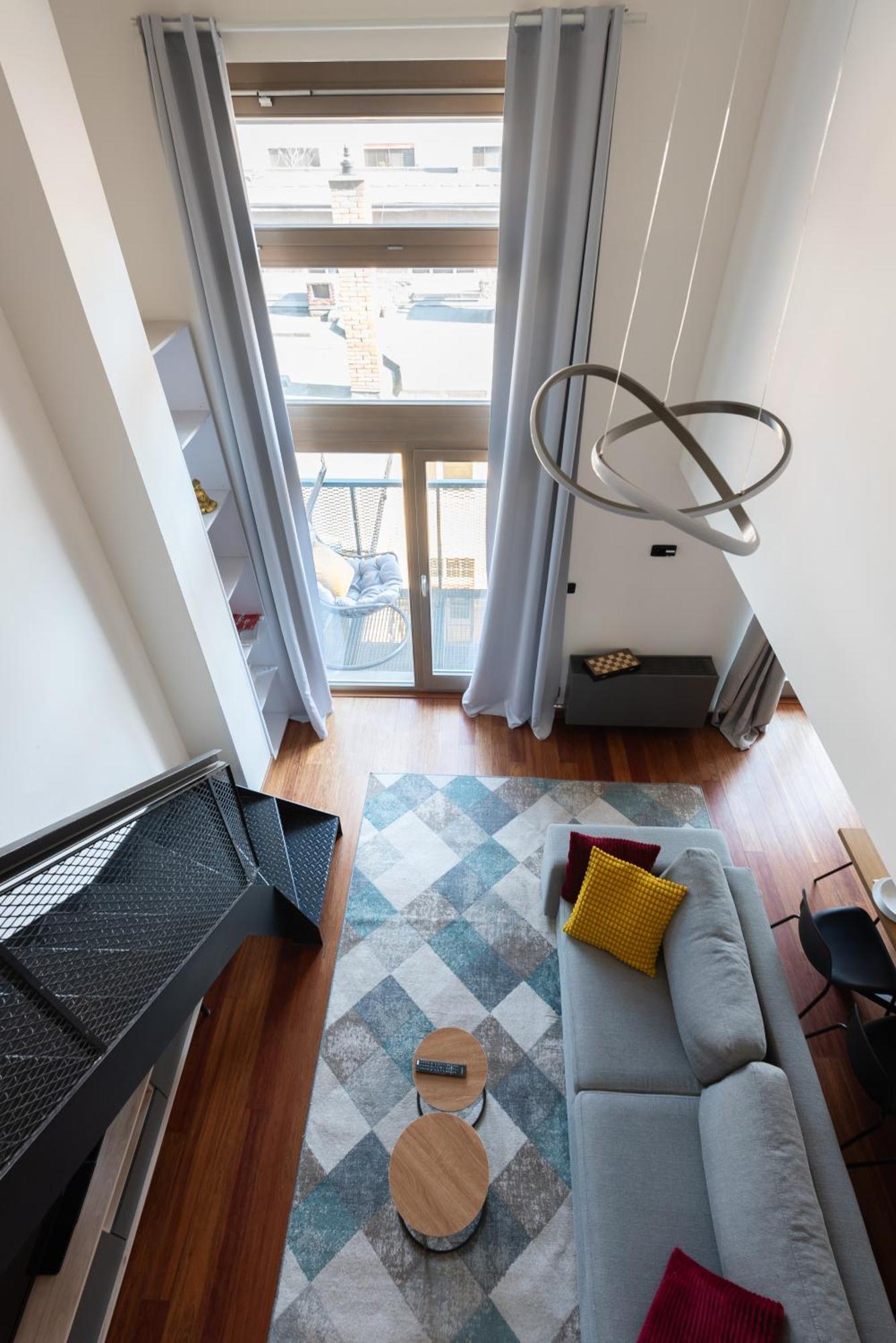 Spacious Apartments Near Karlin Square Prága Kültér fotó